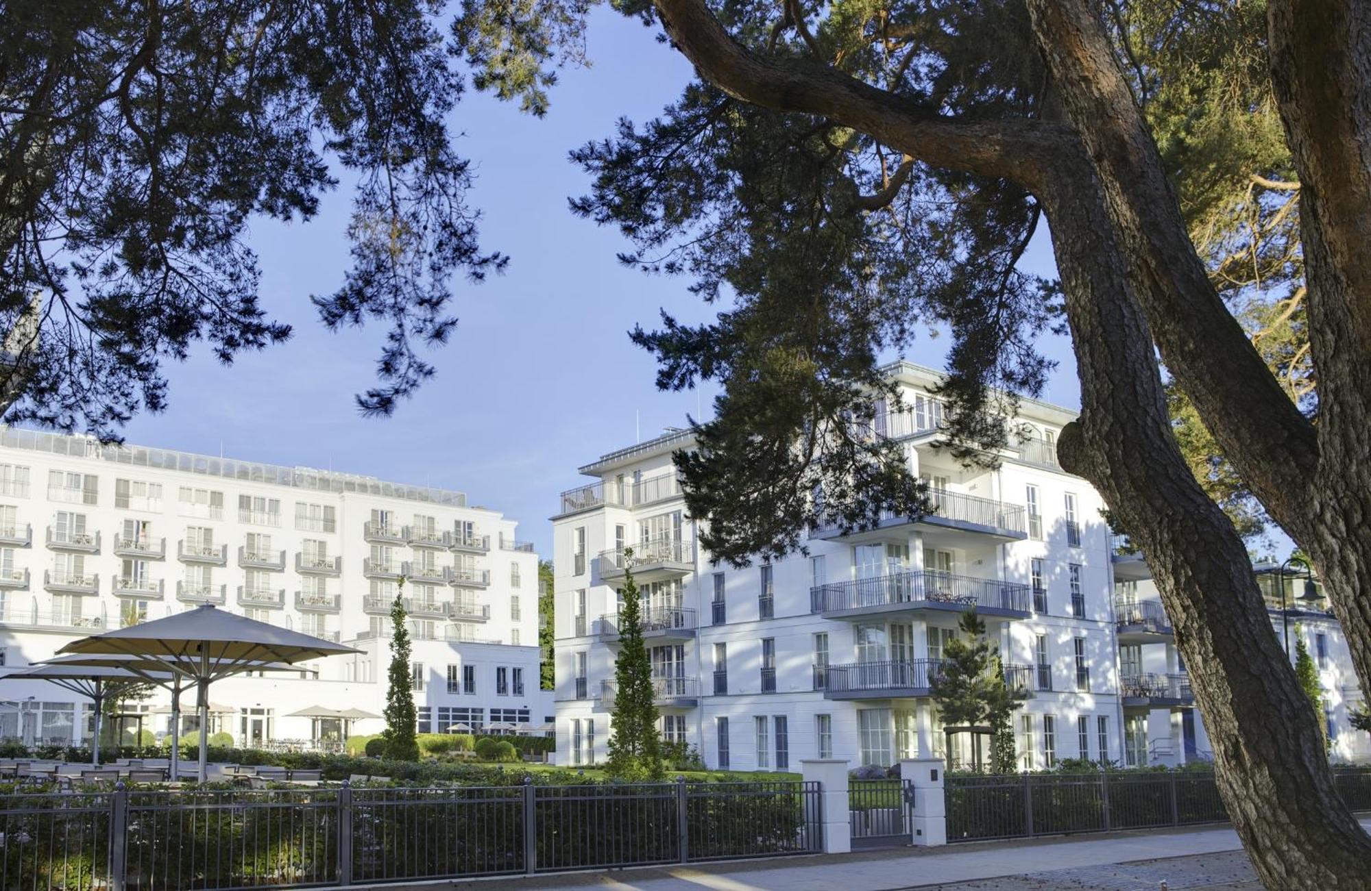 Steigenberger Grandhotel & Spa Heringsdorf Eksteriør bilde The new residential buildings